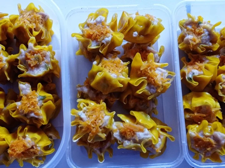 Cara Mudah Menyiapkan Resep  Dimsum ayam udang yang Lezat, Sempurna