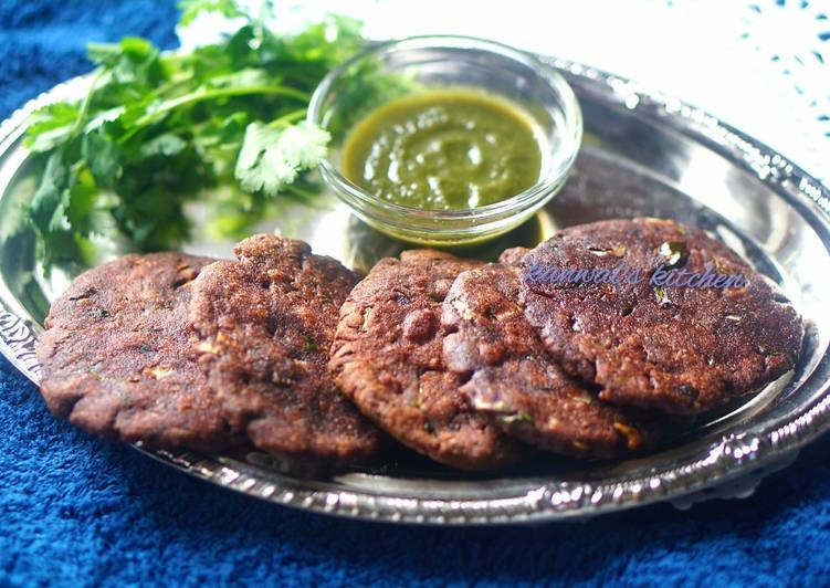Recipe of Any-night-of-the-week Finger millet vadai