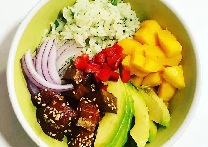 Pasos sencillos para Preparar  Poke bowl de atún