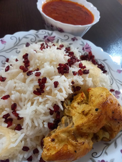 عکسی از دستور زرشک پلو با مرغ (چالش مرغ)❤️