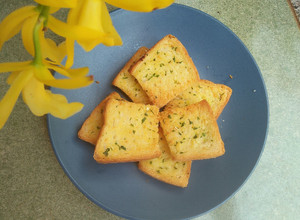 Hình của món Bánh mì bơ tỏi.