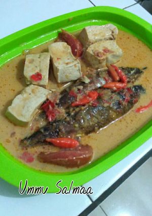 Foto resep Mangut Ikan Asap dan Tahu