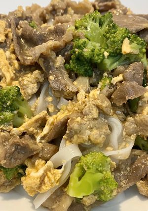 Foto resep Kwetiau Siram Sapi Brokoli