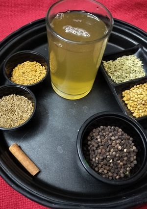 A picture of Lemon Ginger Detox Tea (methi seeds & more).