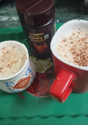 हॉट कॉफी (hot coffee recipe in Hindi) रेसिपी मुख्य फोटो