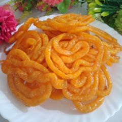A picture of Jalebi.