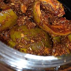 A picture of Mango Pickle.