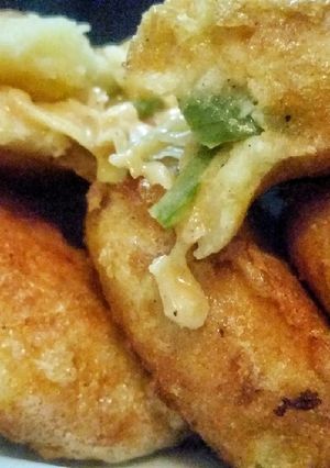 A picture of Vegetable cheese cutlets.