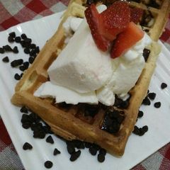 A picture of Eggless millet Waffle.