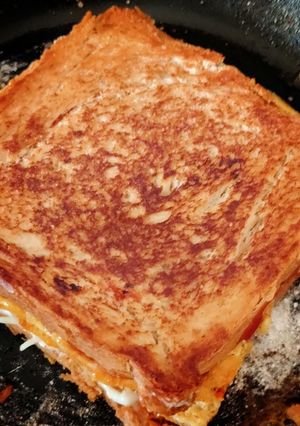 A picture of Cheesy Egg Sandwich.