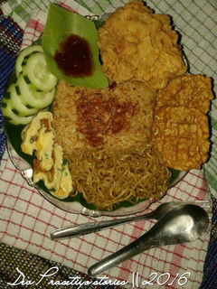 Foto resep Nasi Bakar Tongkol Jahe Komplit