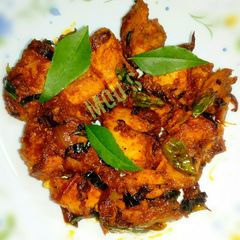 A picture of Kerala style chicken roast.