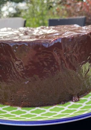 Une photo de SACHERTORTE : GÂTEAU CHOCOLAT / ABRICOT