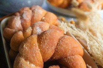 Resep Donat Kepang (Donat kentang) with cinnamon powder yang Lezat