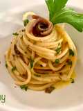 Spaghetti alici e burro al tartufo nero