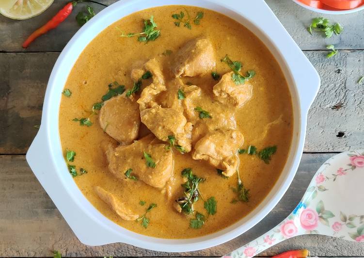 Simple Way to Prepare Quick Chicken Korma