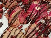 Gambar semperit red velvet