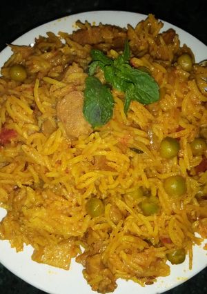 वेजिटेबल मसाला पुलाव (vegetable masala pulao recipe in hindi) रेसिपी मुख्य फोटो