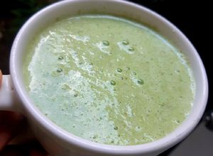 รูปของ Zerowaste Ugly Green Smoothie🥤ผักใบไม่สวยอย่าทิ้ง ปั่นสมูทตี้💚