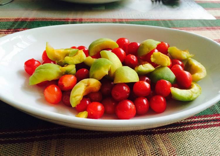 Red cherries &amp; Avocado salad