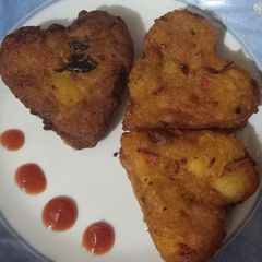 A picture of Aloo chaap.