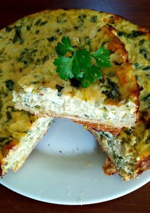 Una foto de Tarta quiche de apio, manzana y Roquefort