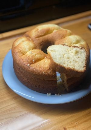 Una foto de Budín de Limón esponjoso 🍋