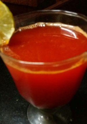 A picture of Pomegranate watermelon juice.