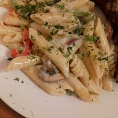 A picture of Vege White sauce pasta.
