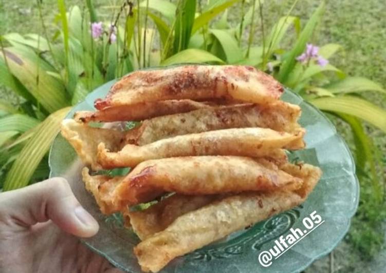 Lumpia Pisang Gula Aren