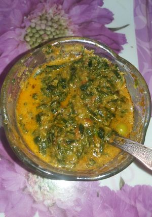 A picture of Methi malai matar.