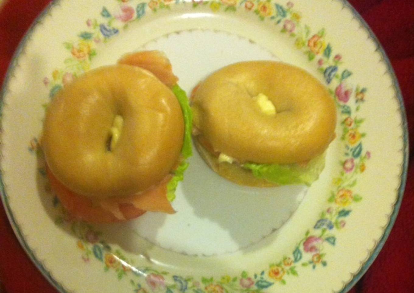 Bagels de salmón con jitomate