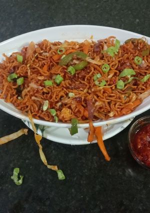 சைனீஸ் பெல்(chinese bhel recipe in tamil) செய்முறை முக்கிய புகைப்படம்