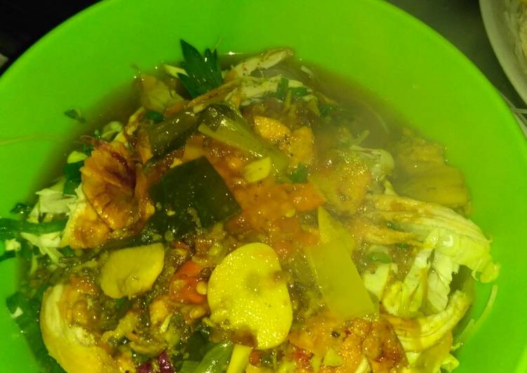 Soto ayam