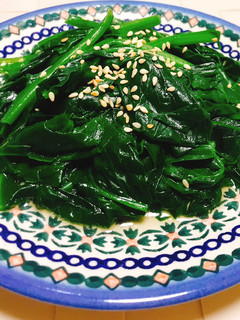 簡單涼拌菠菜 的食譜成品照片