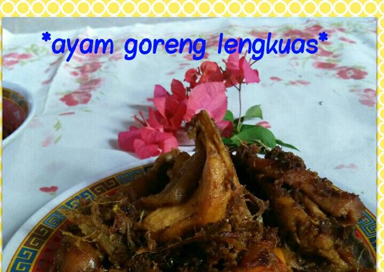 *ayam goreng lengkuas*