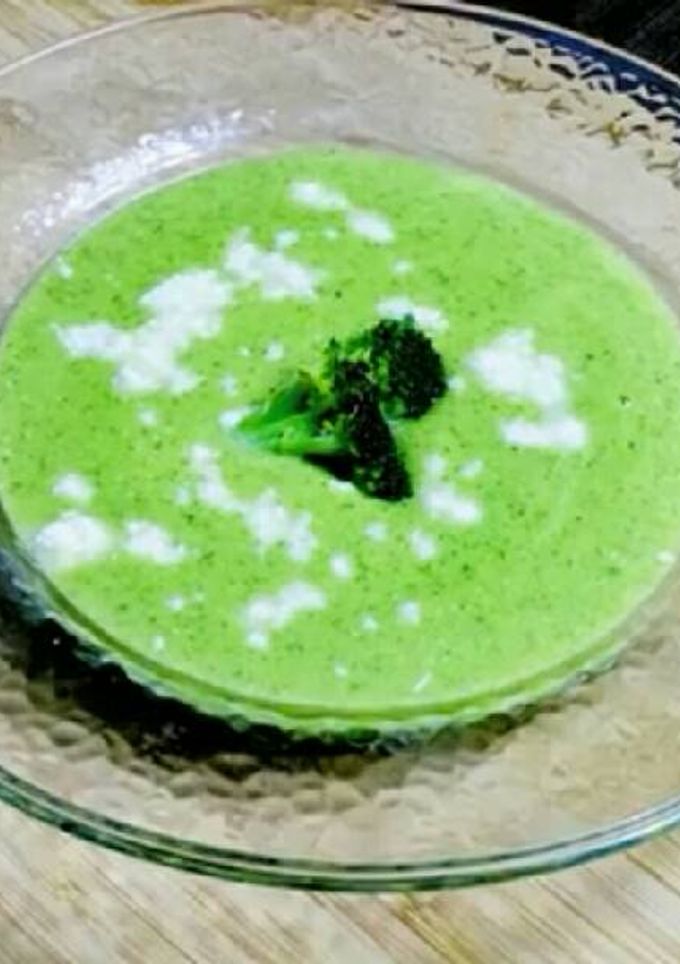 Una foto de Crema de brócoli
