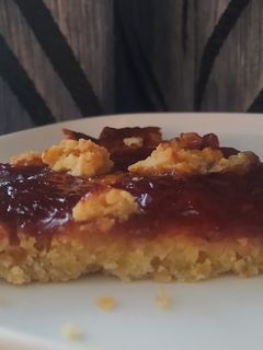 Gyors zabpelyhes-lekváros morzsasüti #glutén-laktózmentesen recept fotója