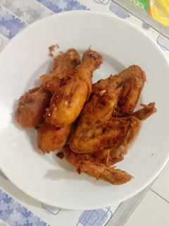 Foto resep Ayam Goreng Bumbu Kuning