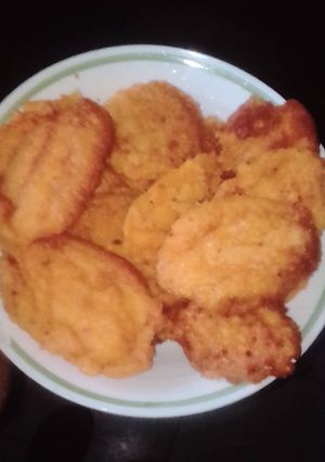 A picture of My home made AKARA (beans cake).