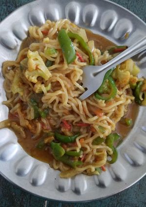 A picture of Veg meggi.