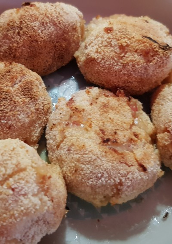 Una foto de Albóndigas de jamón york y queso