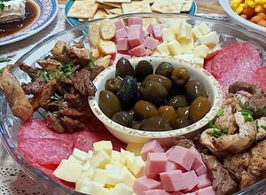 Una foto de Picadillo tipo tabla