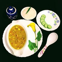 A picture of Shahi Moong Dal.