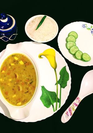 A picture of Shahi Moong Dal.