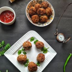 A picture of Vermicelli Balls.