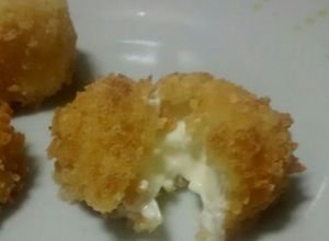 Foto de Bolinho de cream cheese empanado