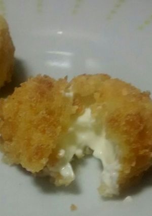 Foto de Bolinho de cream cheese empanado