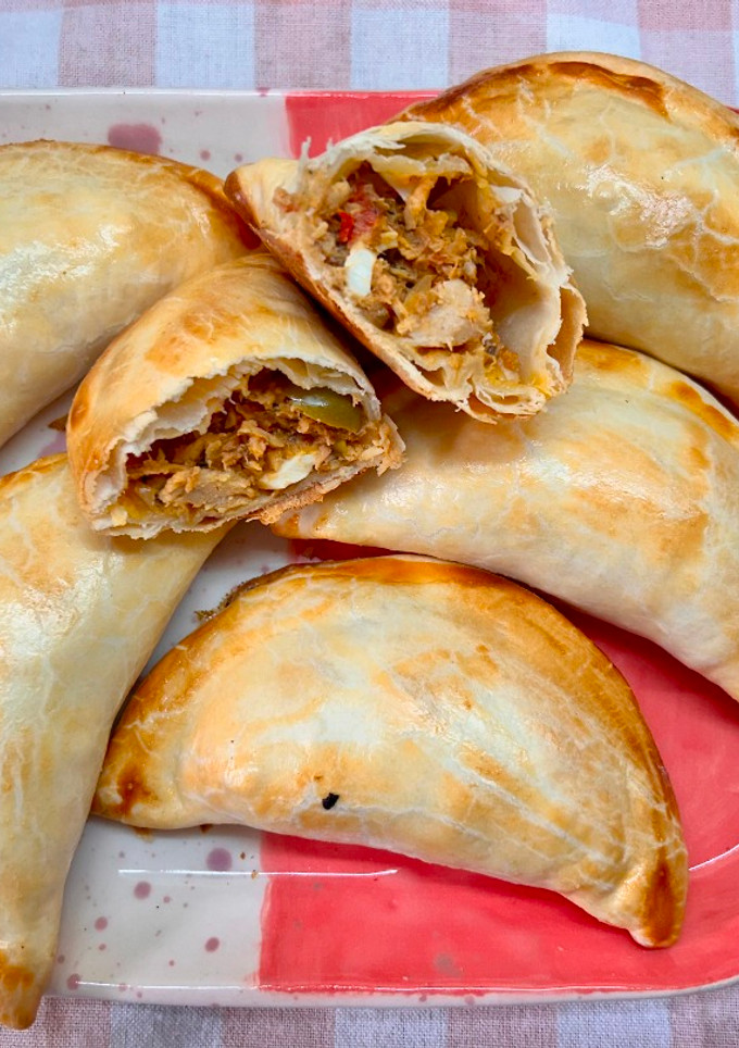 Una foto de Empanadas de Vigilia 🐟 - Atún y caballa