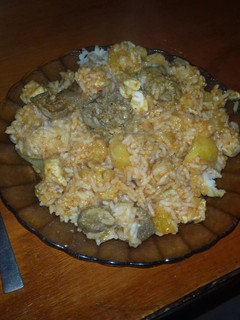 Una foto de Guiso de arroz con pollo